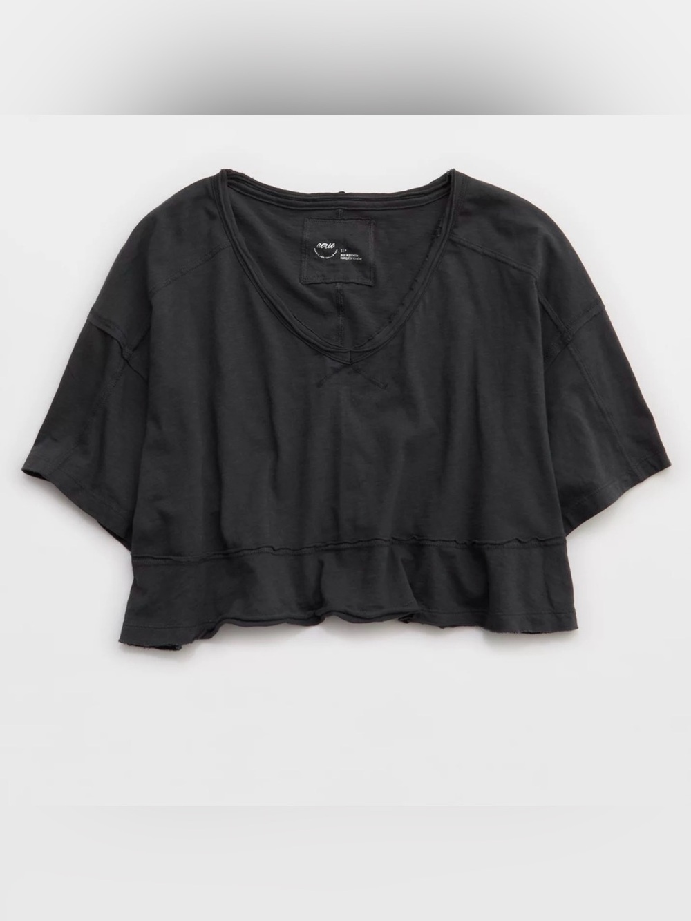 NWT Aerie Happiest Crop Relaxed Cropped V-Neck Top - Smoked Out Black
